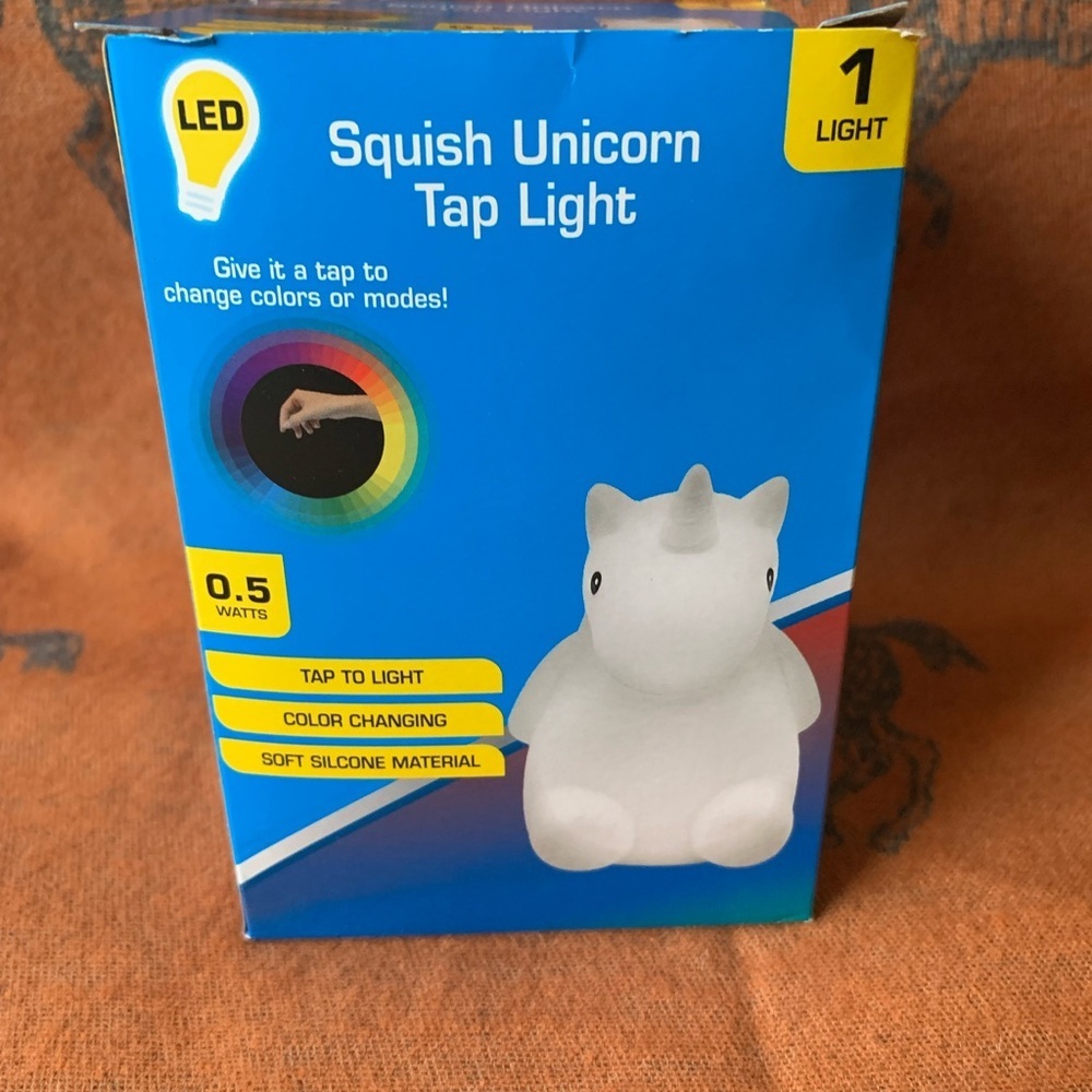Squish Unicorn Tap Light